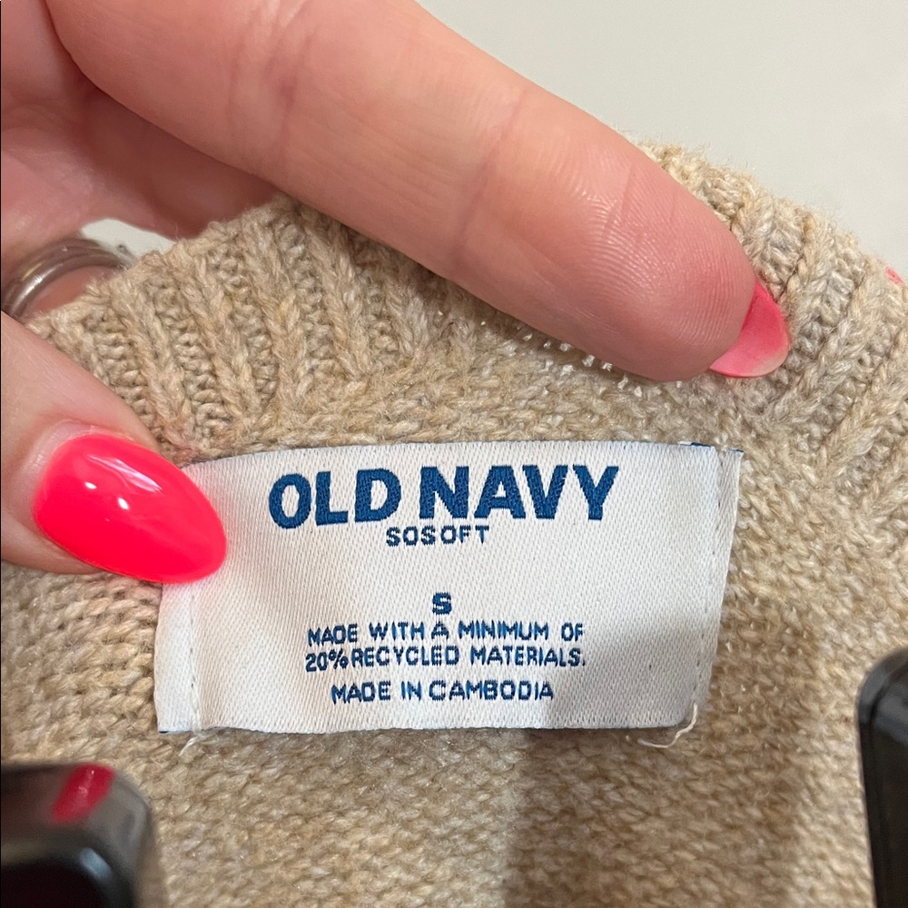 Old Navy Women's Tan SoSoft Scoopneck Crew Sweater - Size Small - Picture 2 of 6